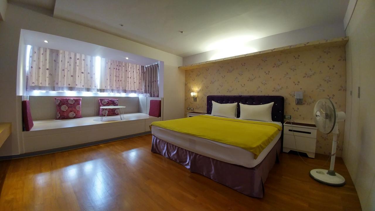 Left Bank 121 Hotel Tainan Luaran gambar